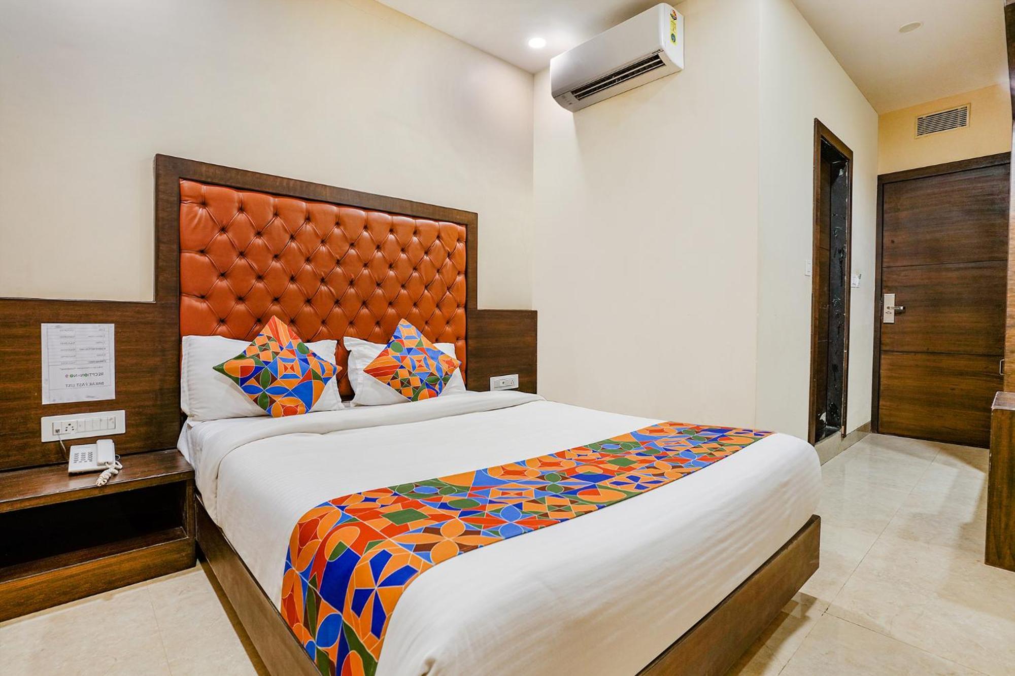 Fabhotel Vertigo Suites - Nr Bkc Мумбай Екстериор снимка